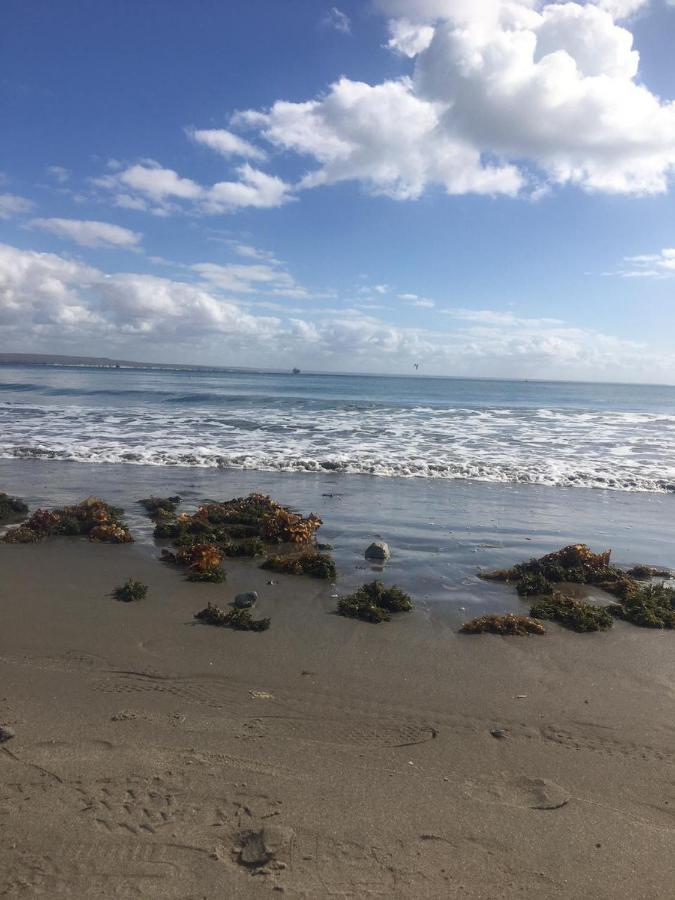 Alojamiento Piscis Puerto Madryn Exteriör bild